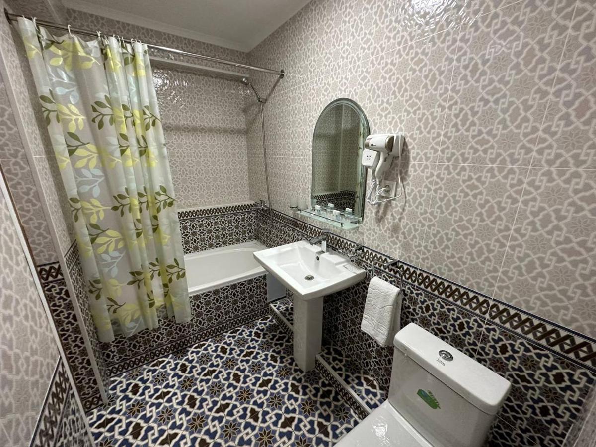 Antique Hotel Imran Buhara Kültér fotó