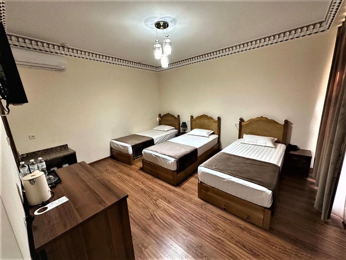 Antique Hotel Imran Buhara Kültér fotó