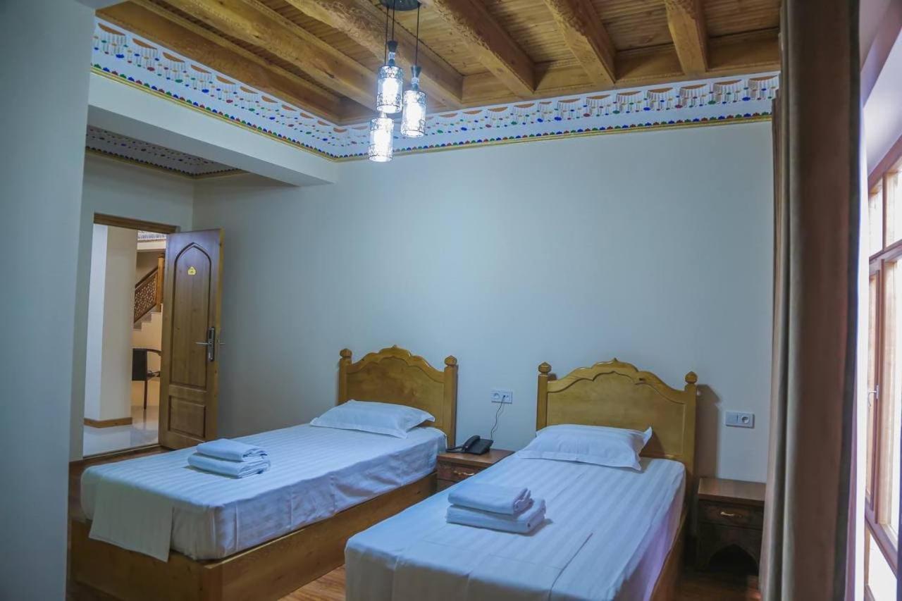 Antique Hotel Imran Buhara Kültér fotó